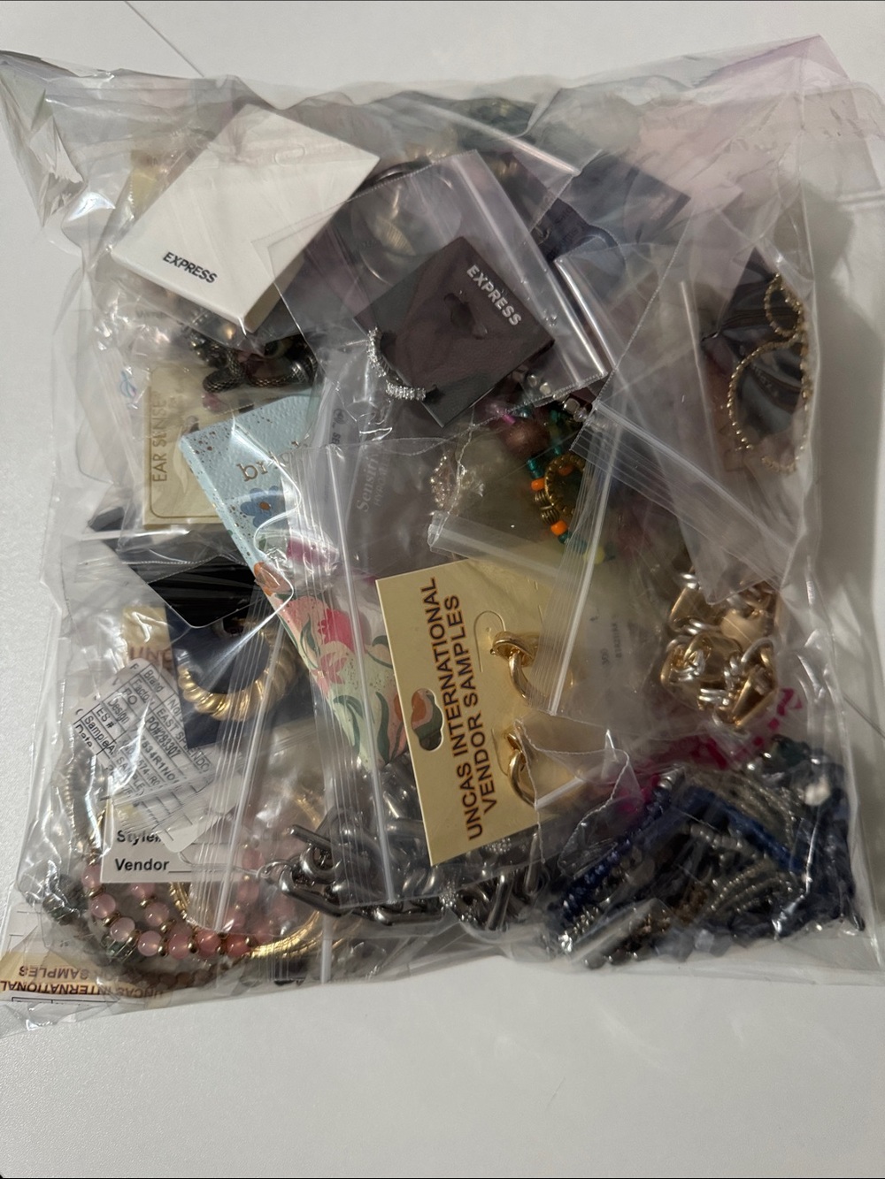 50 piece Assorted Fashion Jewelry Lot - Mixed Colors